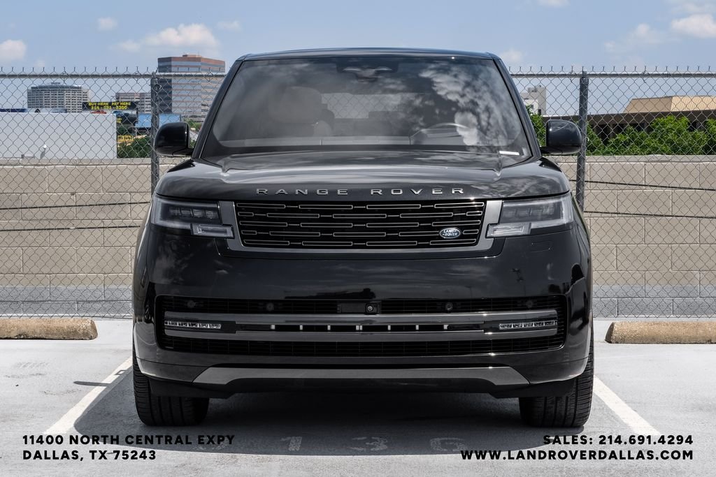 Used 2024 Black Land Rover Autobiography image 3