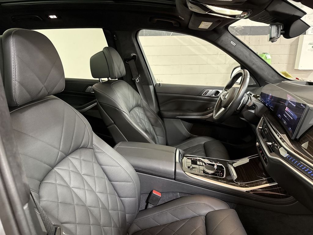 Certified Used 2024 Gray BMW xDrive40i image 13