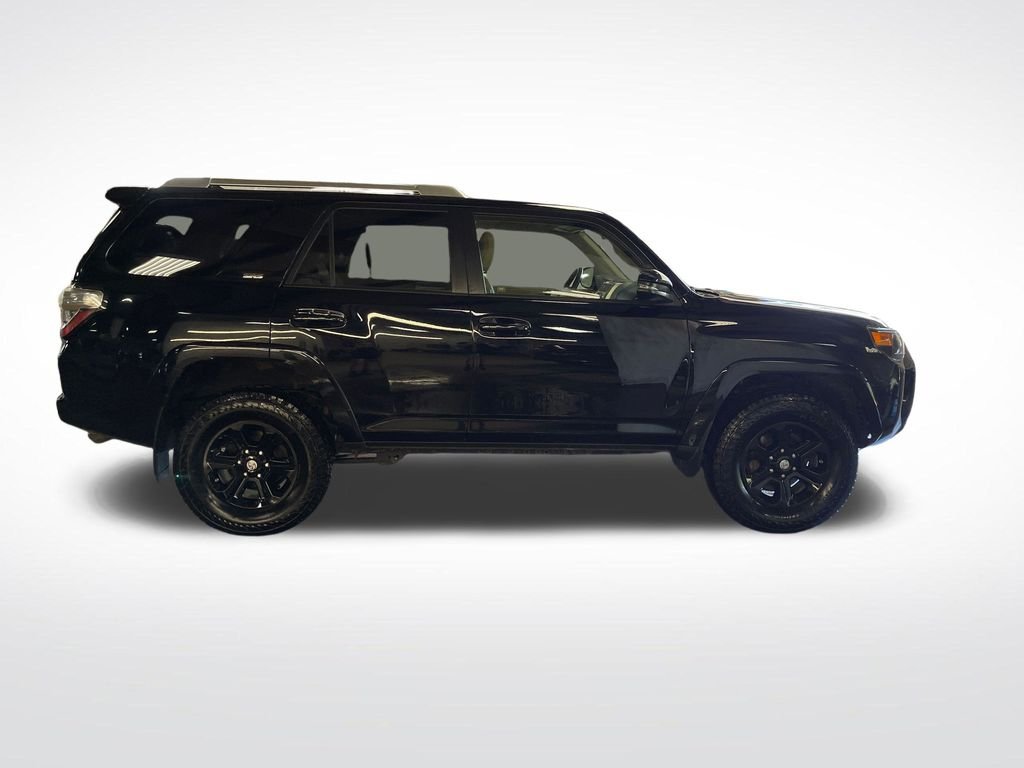 Used 2017 Black Toyota SR5 Premium image 7