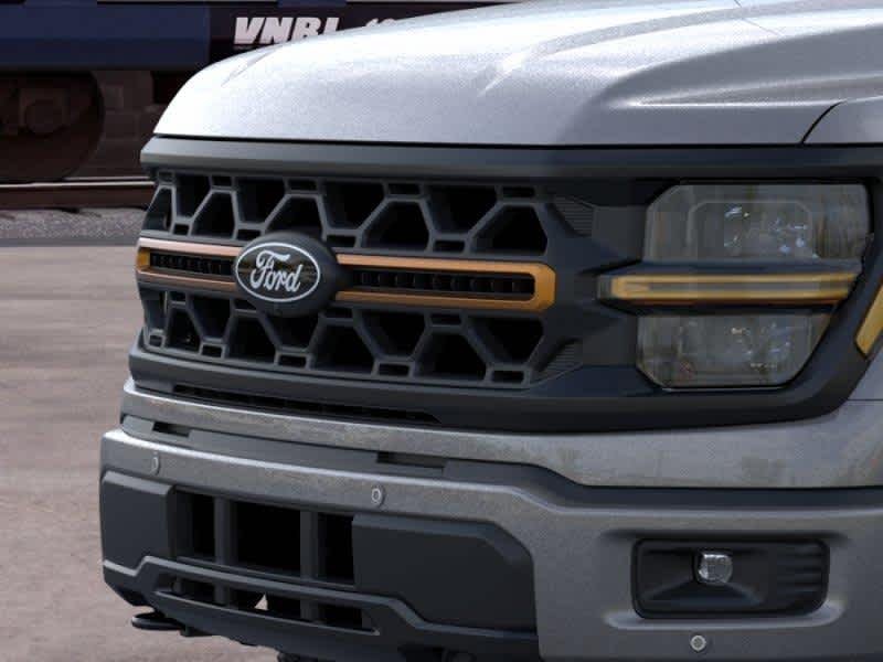 New 2026 Carbonized Gray Metallic Ford Tremor image 17