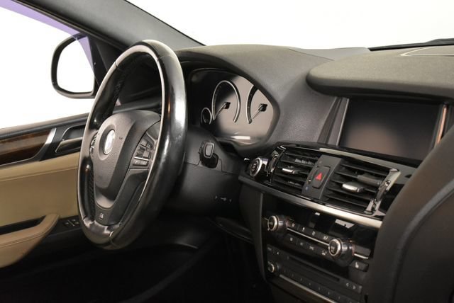 Used 2015 Black BMW xDrive35i image 16