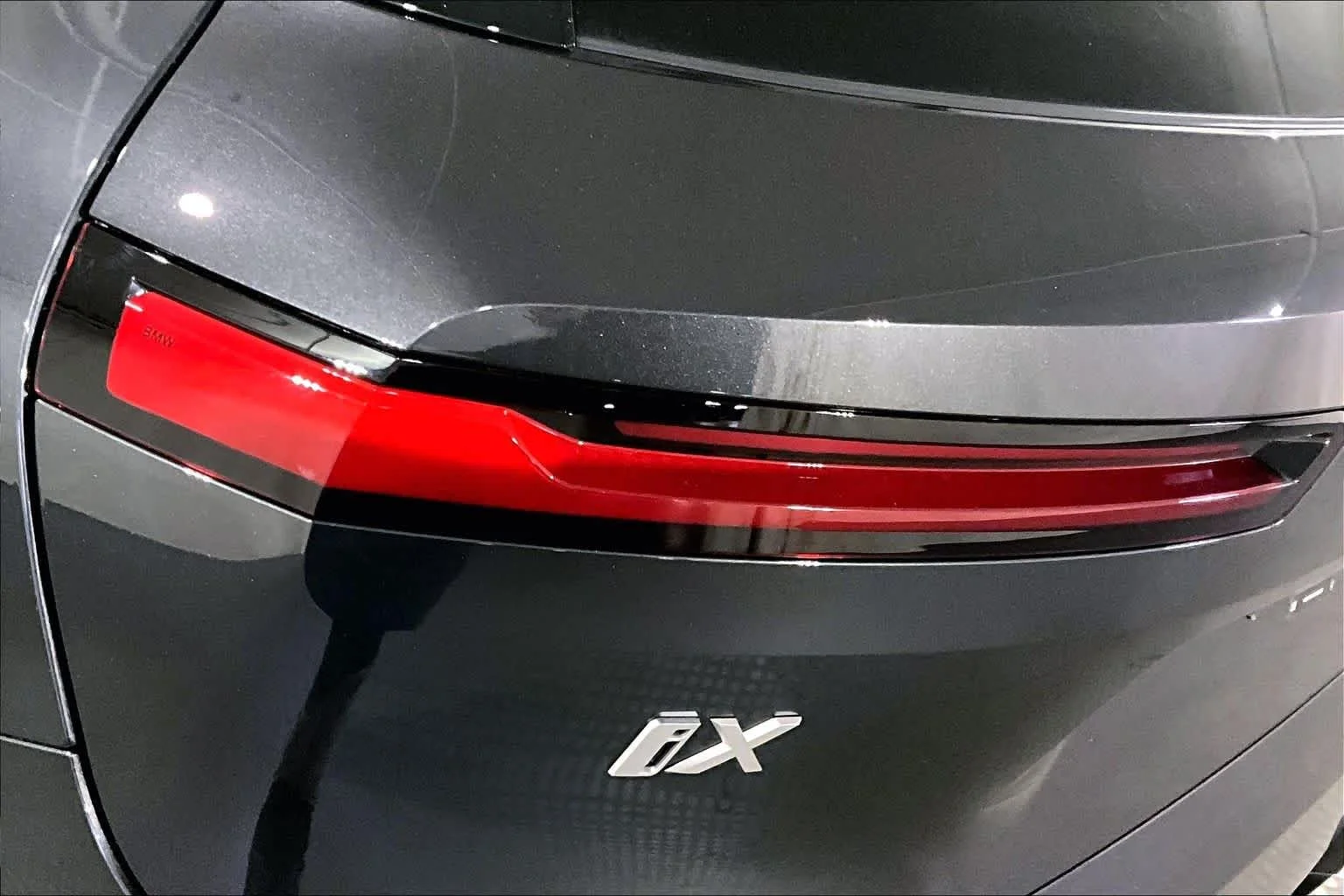 New 2026 Dark Graphite Metallic BMW xDrive45 image 5