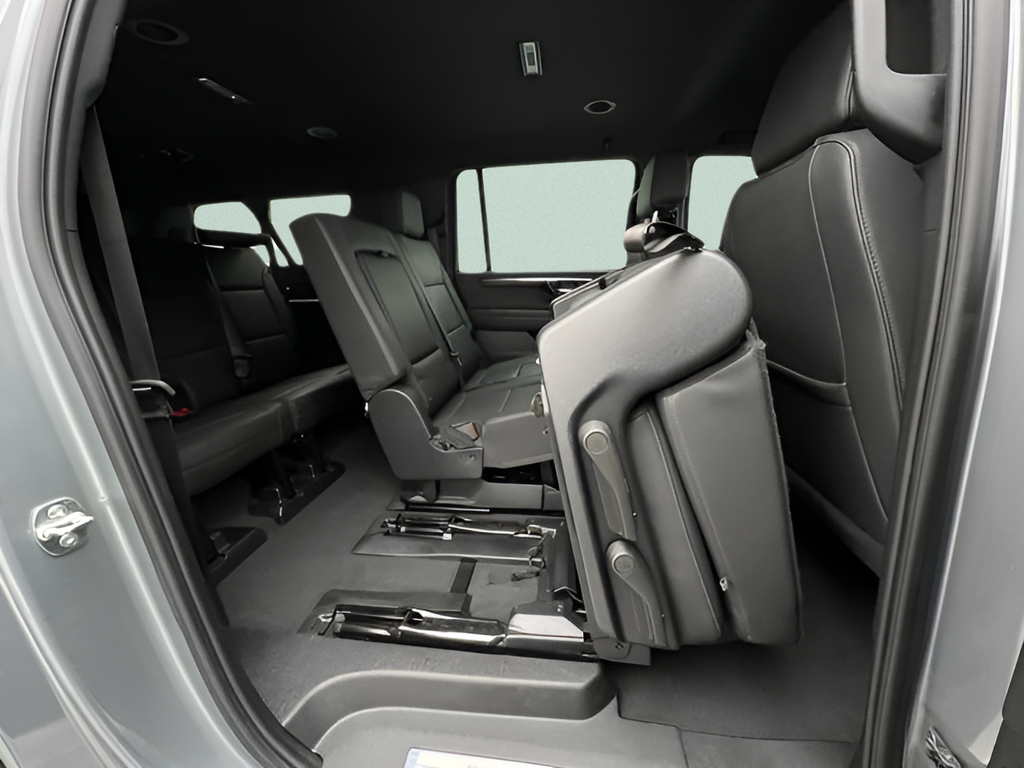 Used 2025 Sterling Gray Metallic Chevrolet Z71 image 21