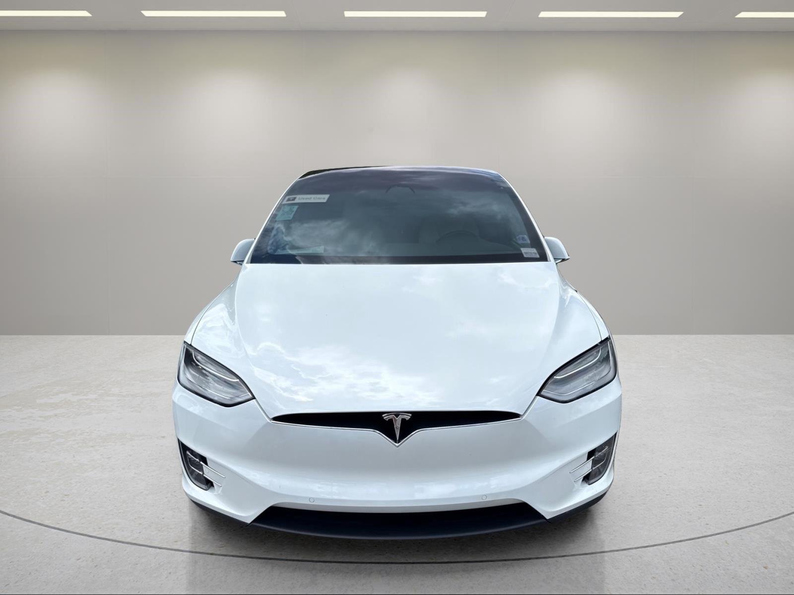 Used 2020  Tesla Long Range image 25