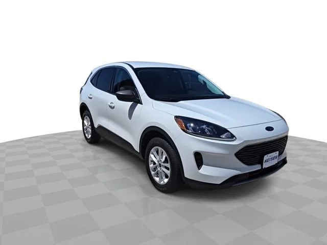 Certified 2022 Ford Escape SE with VIN 1FMCU9G68NUA48244 for sale in Glendale, WI