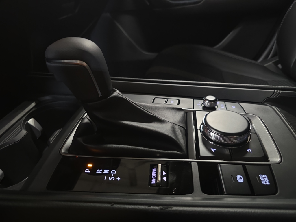 New 2026 Wind Chill Pearl Mazda Preferred image 21