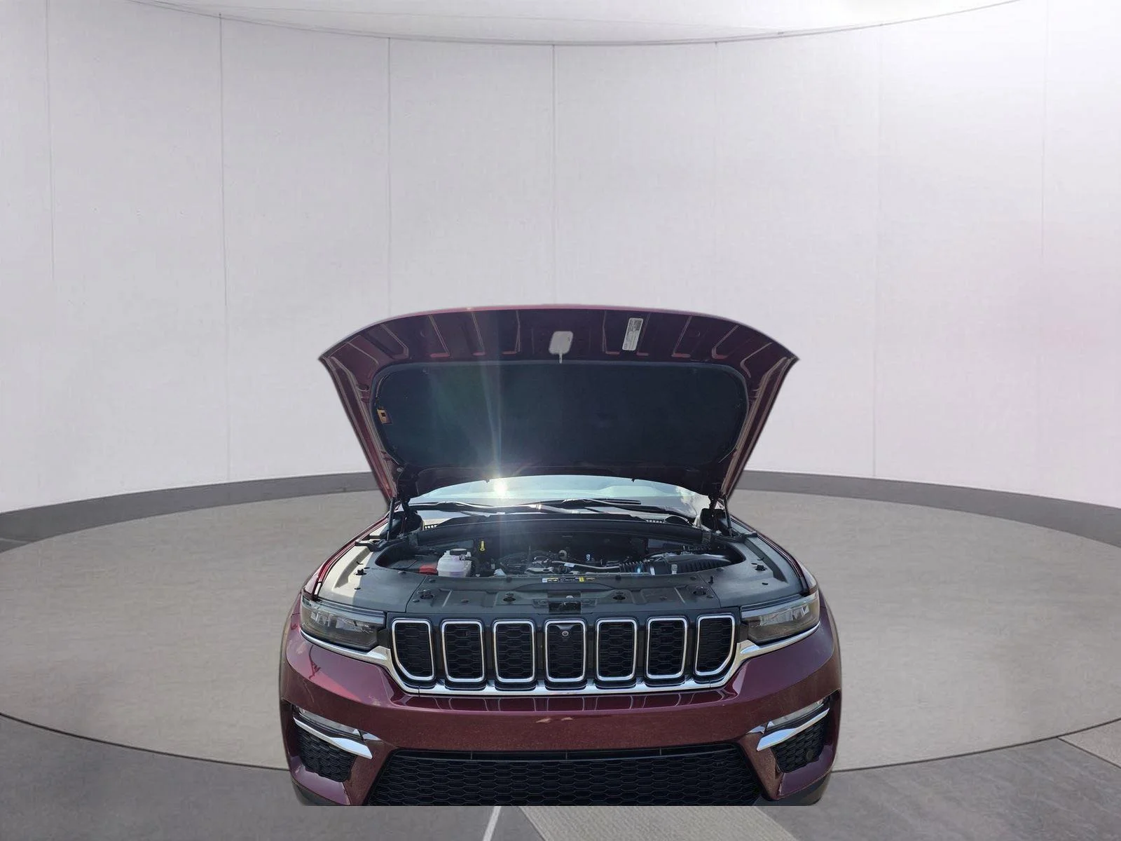 Used 2025 Velvet Red Pearlcoat Jeep Limited image 37