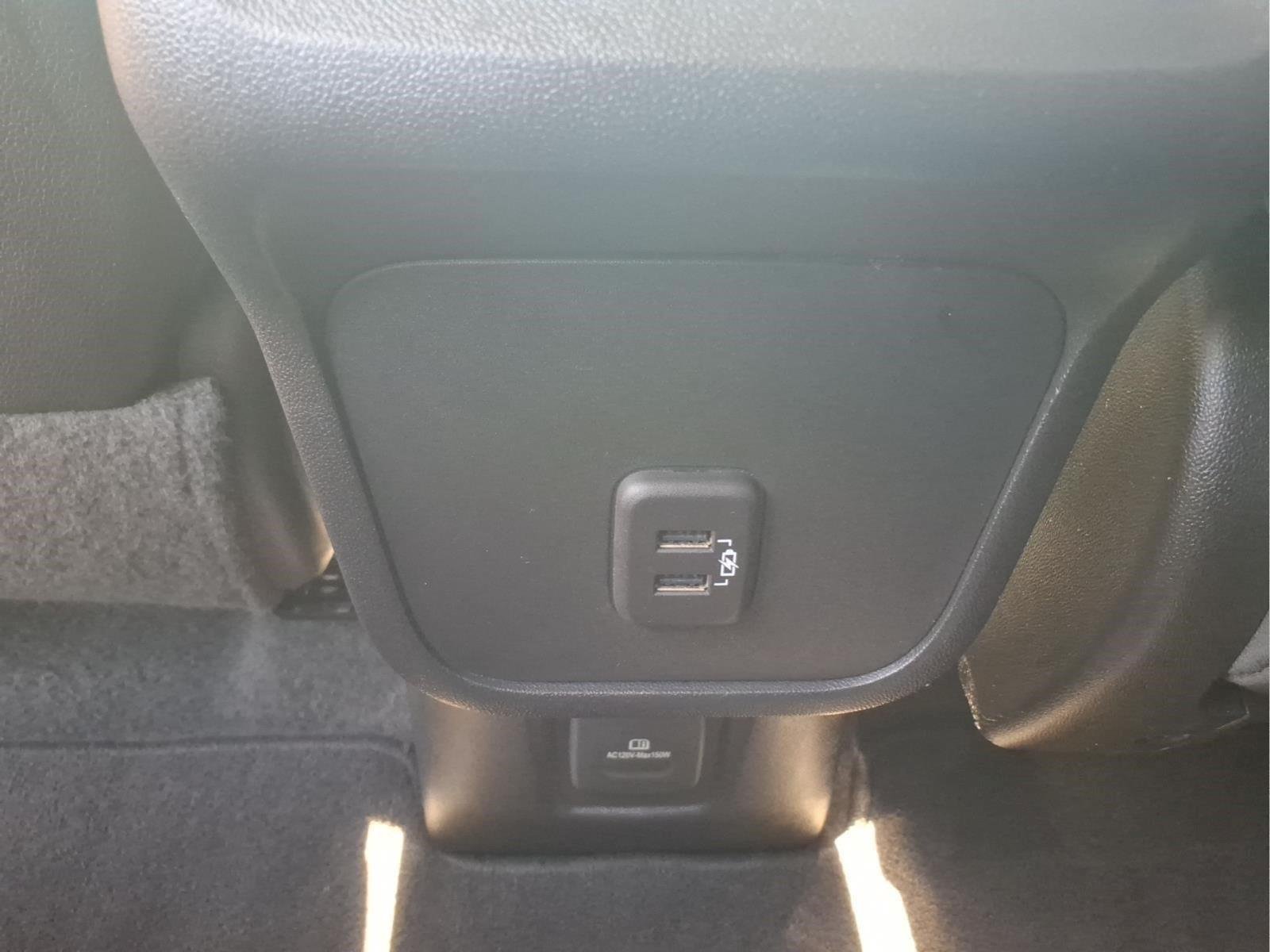 Used 2023 Summit White GMC SLT image 15