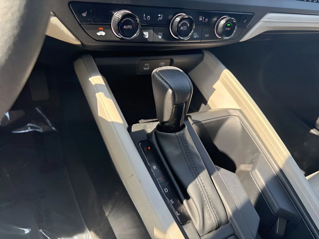 Used 2024 Gray Honda EX image 17