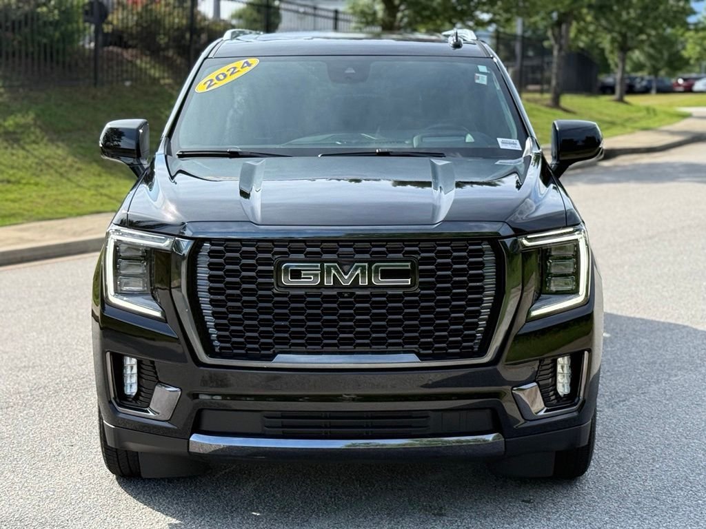 Used 2024 Black GMC Denali Ultimate image 10