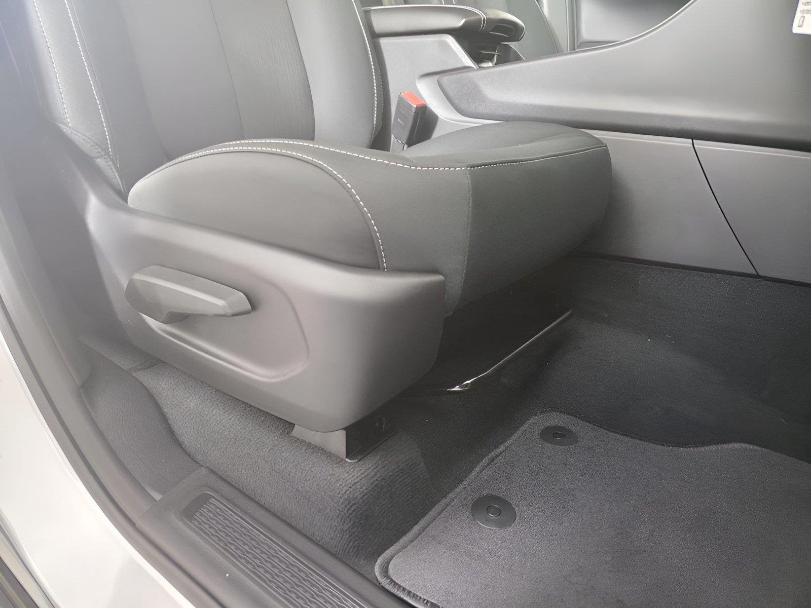 2025 Jeep Grand Cherokee L Laredo - Photo 26