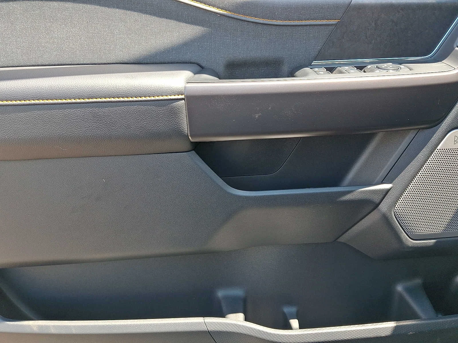 Used 2026 Agate Black Ford Tremor image 12