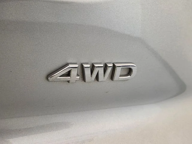 Used 2025 Silver Nissan SV image 14
