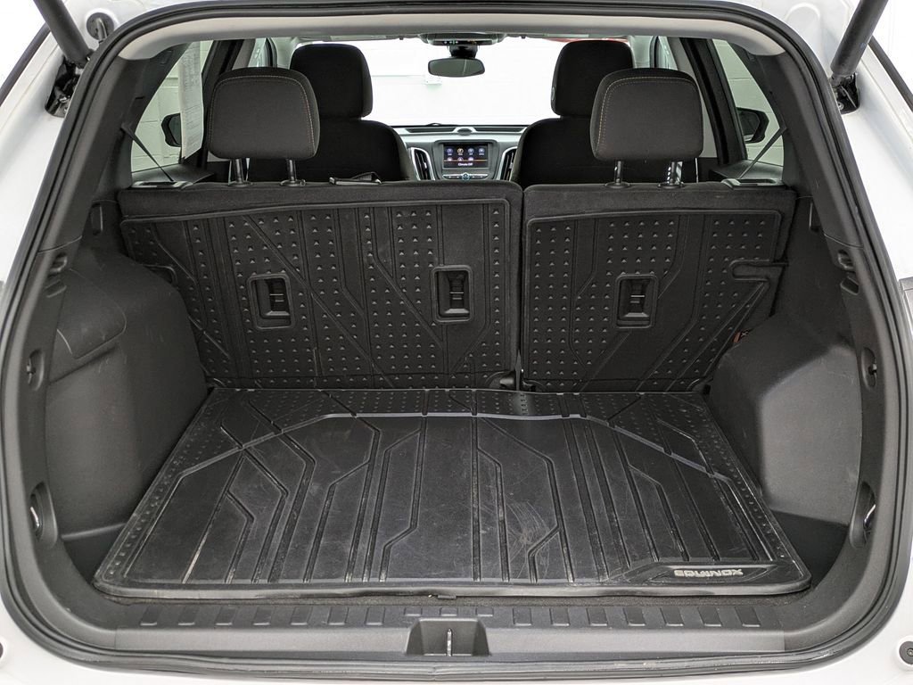Used 2023 Summit White Chevrolet LT image 12