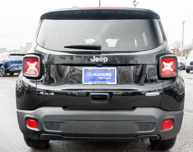 Used 2020 Black Jeep Latitude image 7