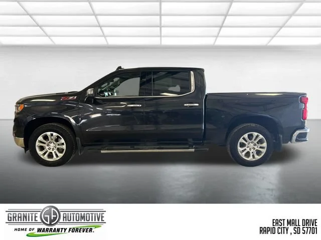 2022 Chevrolet Silverado 1500 LTZ - Photo 2
