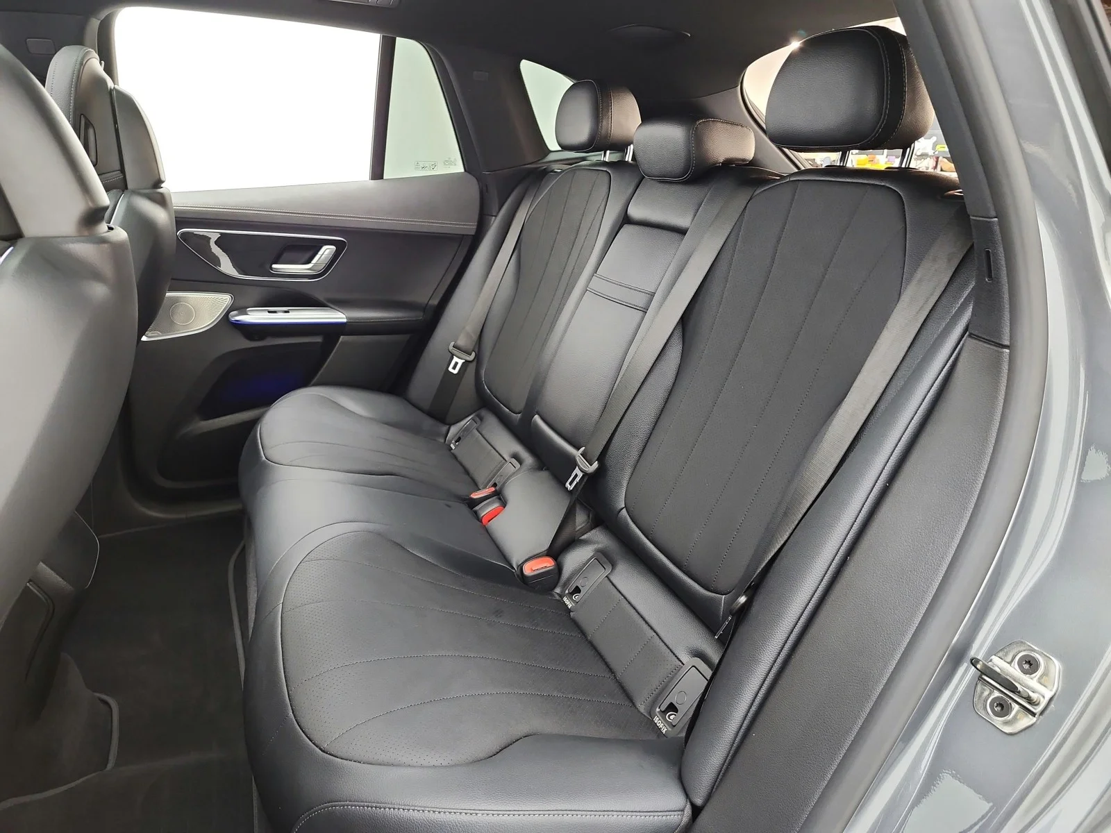 Used 2023 Selenite Grey Metallic Mercedes-Benz EQE 350 4MATIC® SUV image 15