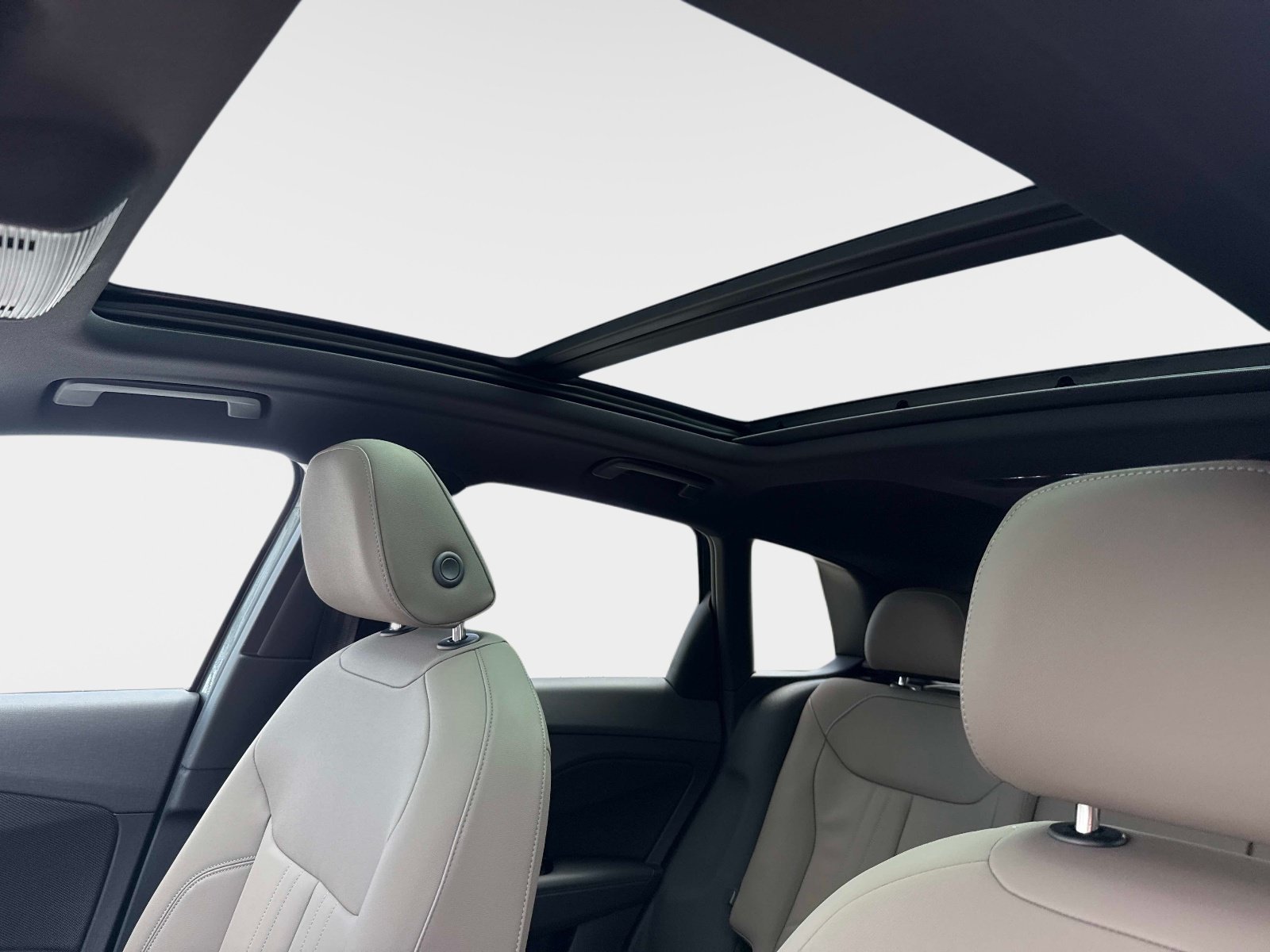 New 2026 Daytona Gray Pearl Effect Audi S line image 21