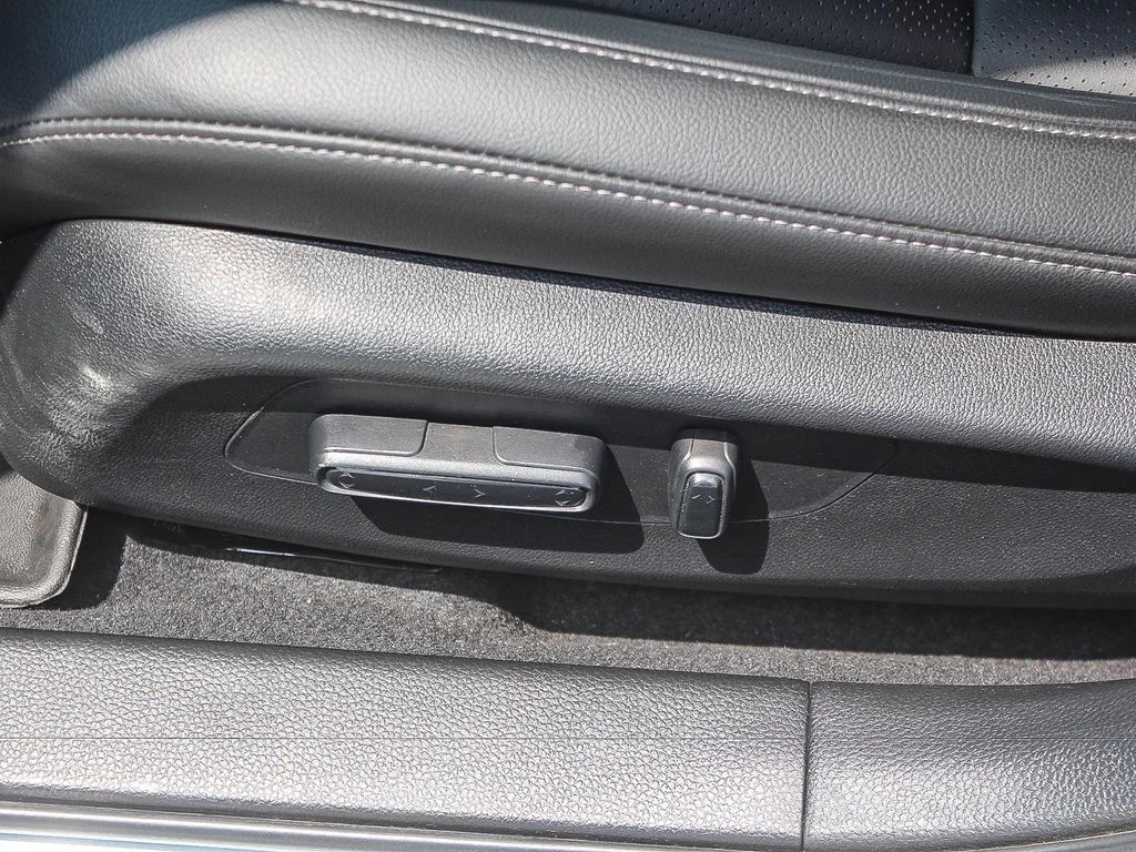 2025 Honda Civic Sport - Photo 22
