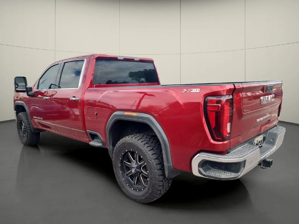 Used 2021 Red GMC SLT image 5