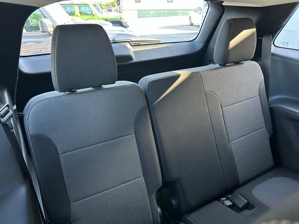 Used 2019 Gray Chevrolet LS image 28