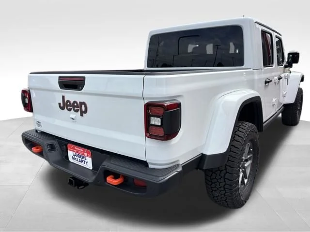 New 2026 Bright White Clear-Coat Exterior Paint Jeep Mojave image 5