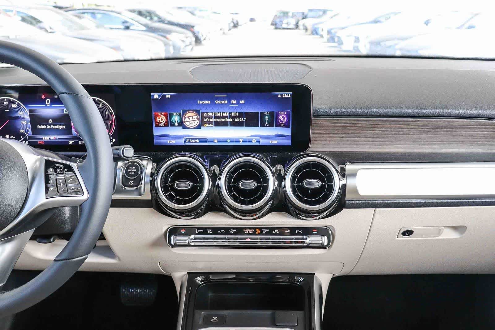 New 2026 Night Black Mercedes-Benz GLB 250 image 16