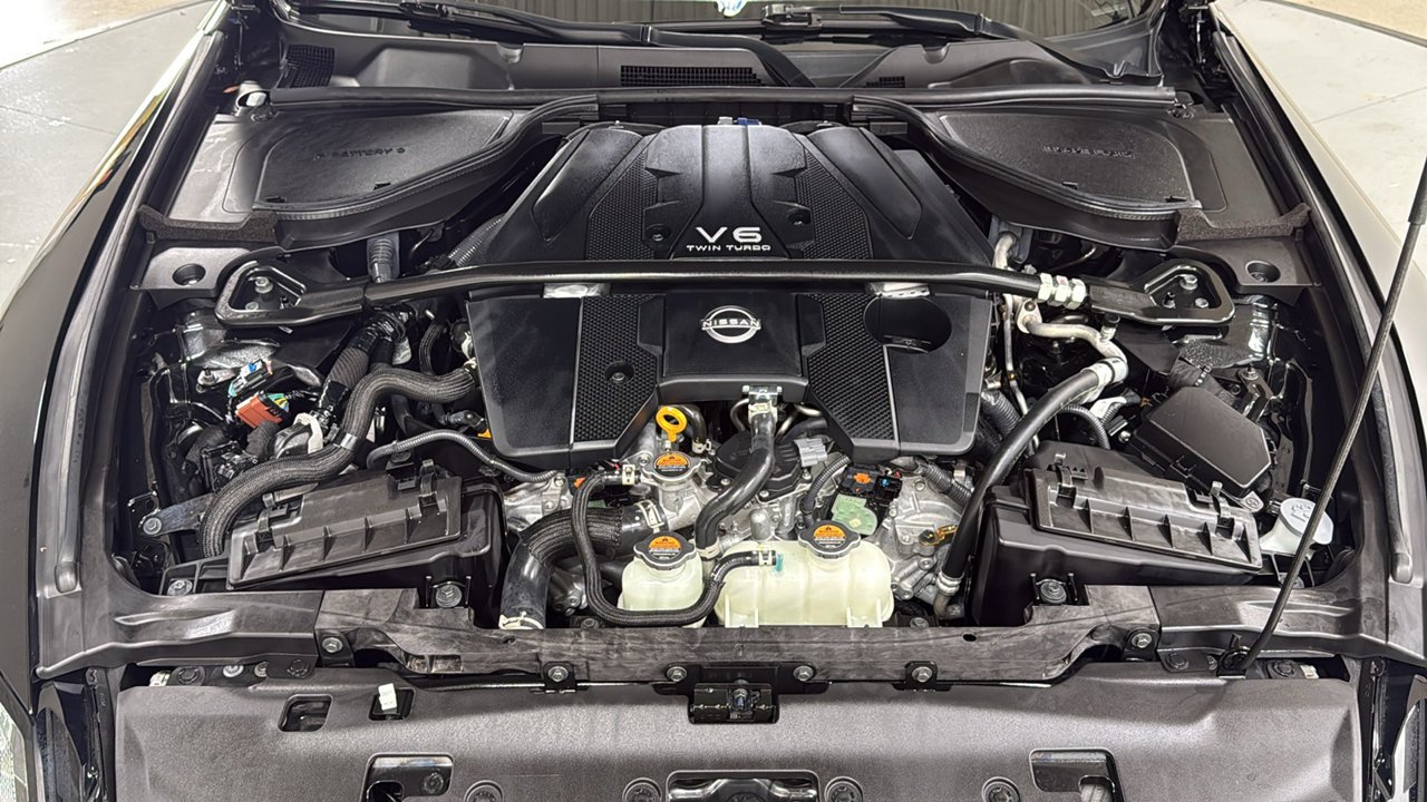 Used 2025 Black Nissan Performance image 24