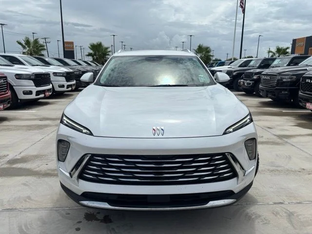 Used 2024 White Buick Preferred image 2
