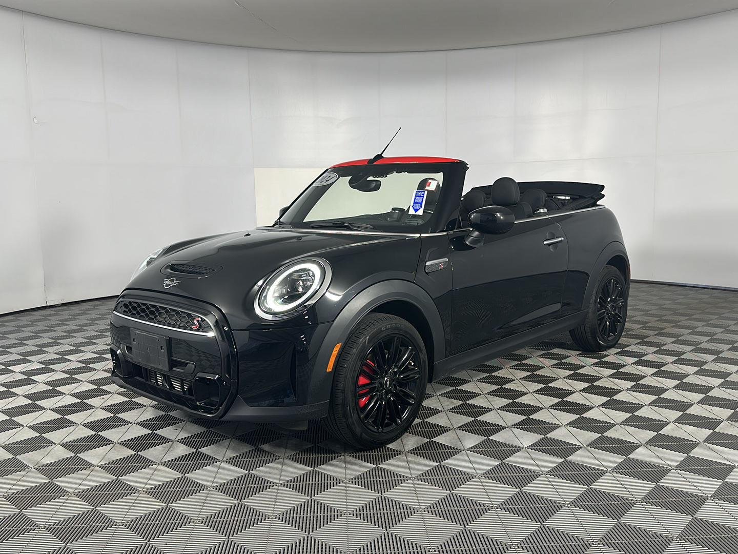 Used 2024 Midnight Black II MINI Cooper S image 4