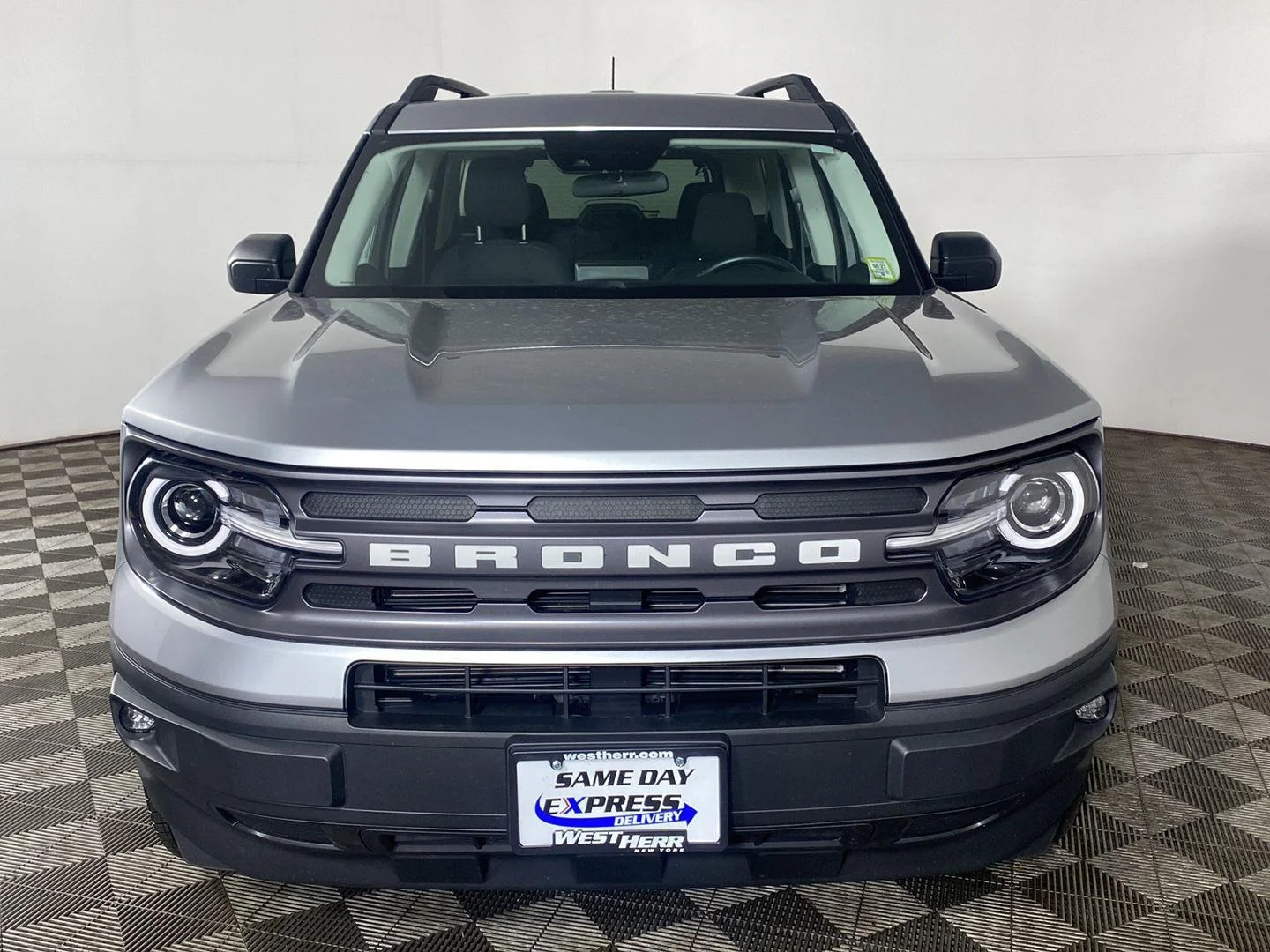 Used 2022 Iconic Silver Ford Big Bend image 26