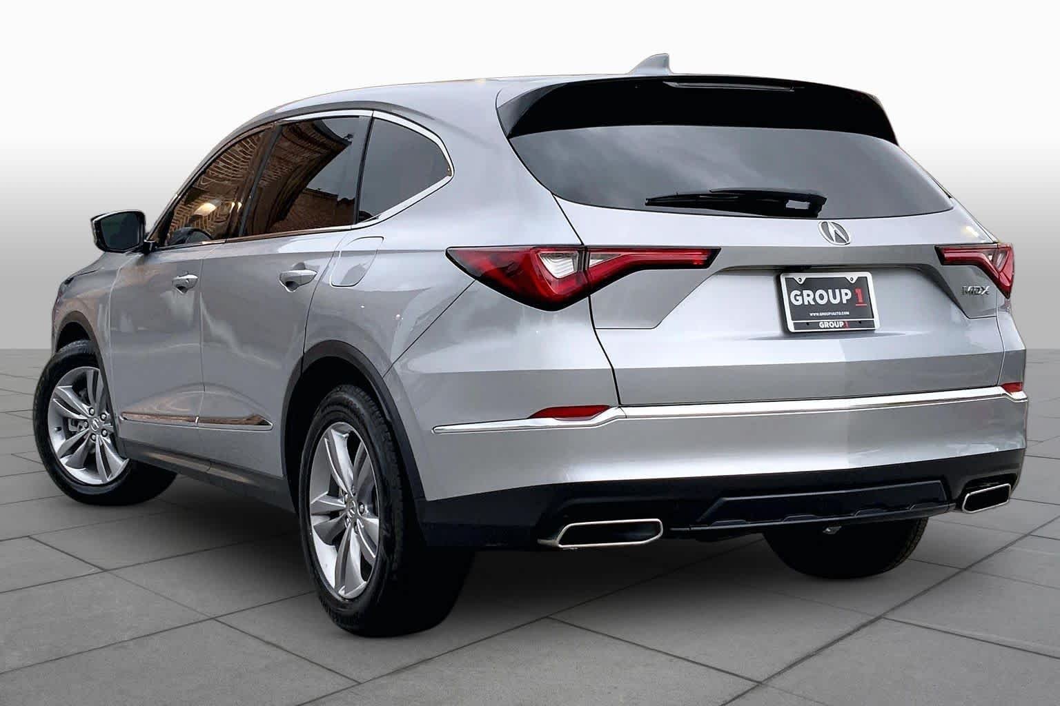 Certified Used 2024 Lunar Silver Metallic Acura MDX image 12