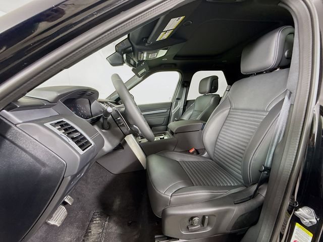 2026 Land Rover Discovery Gemini Edition - Photo 11