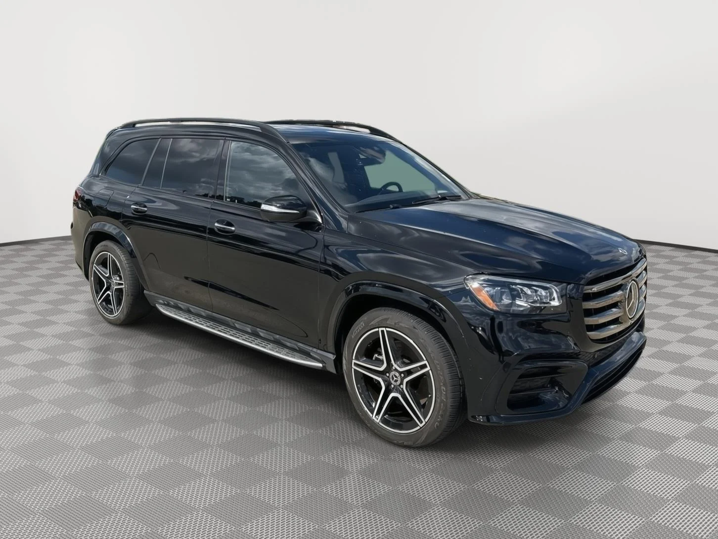 Certified Used 2025 Black Mercedes-Benz GLS 450 image 1