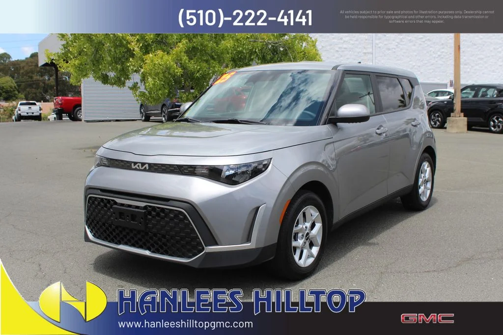 Used 2025 Gray Kia LX image 3