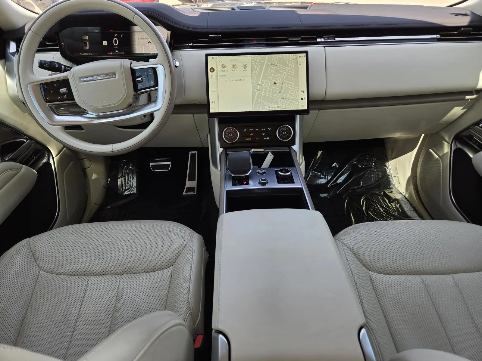 Used 2023 Santorini Black Land Rover SE image 33