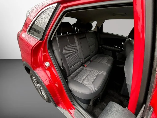 Used 2022 Red Kia LXS image 27