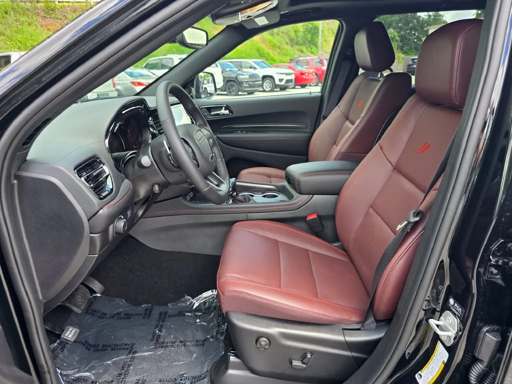 New 2026 Black Dodge GT Plus HEMI V8 image 4