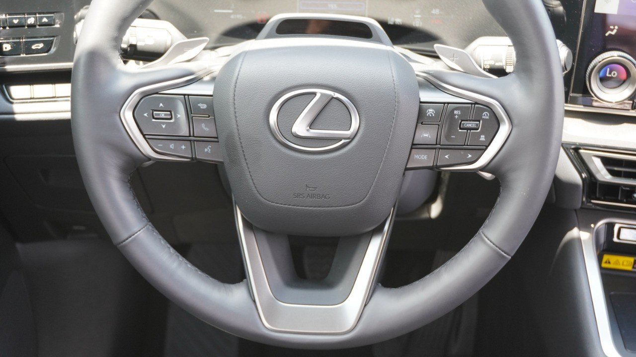 Certified Used 2025 CELESTIAL SILVER Lexus TX 350 Premium image 30