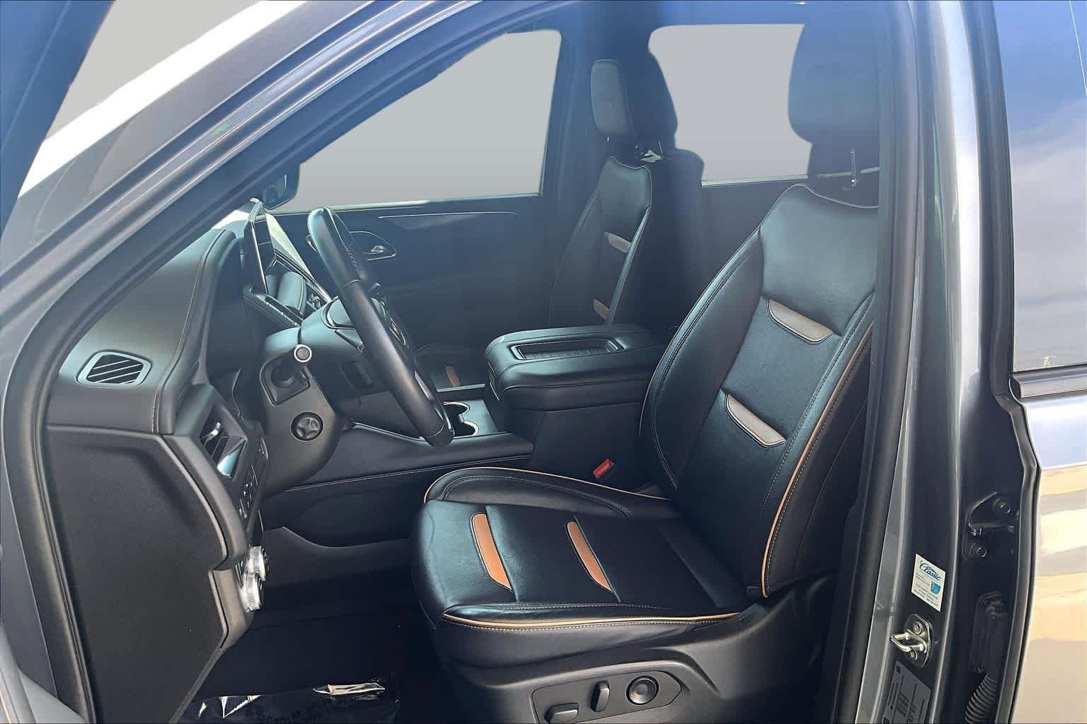 Used 2022 Satin Steel Metallic GMC AT4 image 15