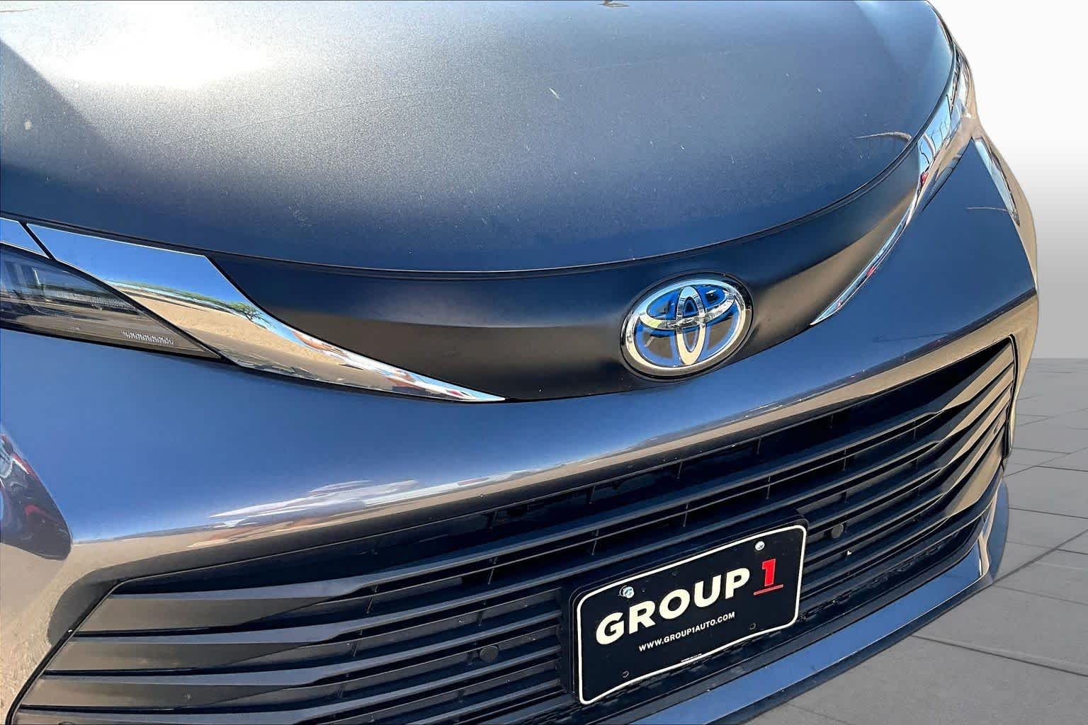 Used 2025 Magnetic Gray Metallic Toyota XLE image 30