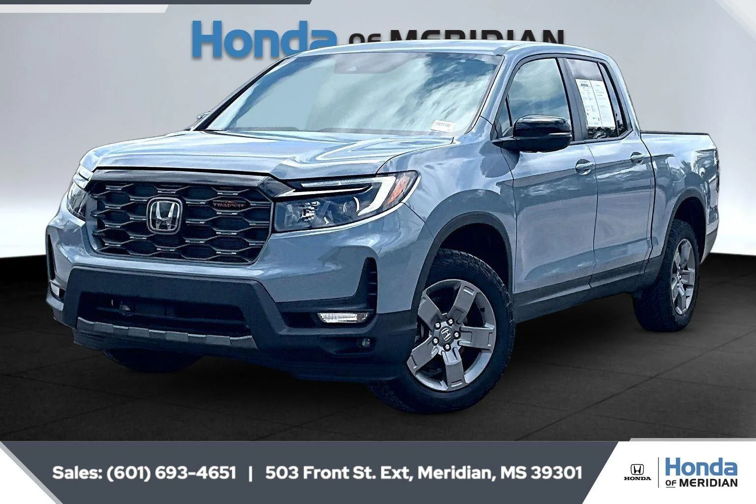 Used 2025 Sonic Gray Pearl Honda TrailSport image 10