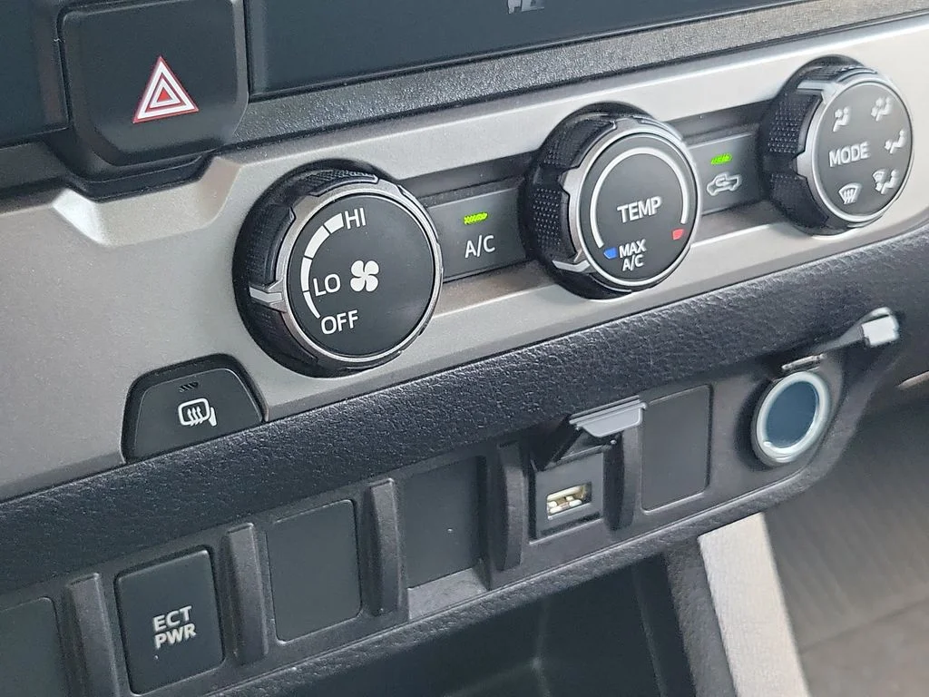 2020 Toyota Tacoma SR - Photo 12