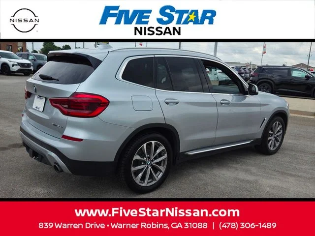 Used 2019 Silver BMW xDrive30i image 15