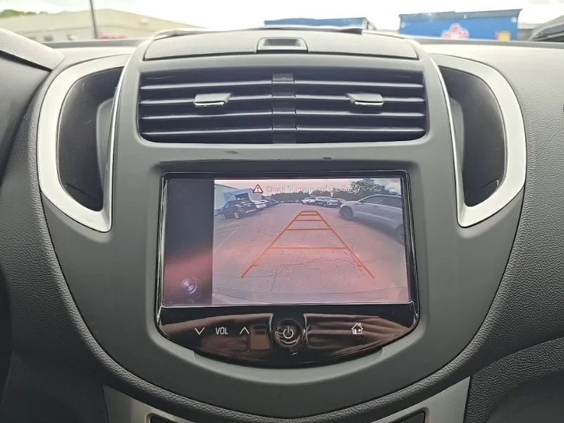 Used 2016 Gray Chevrolet LT image 17