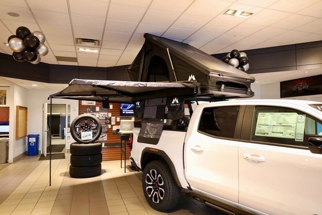 2025 GMC Canyon AT4 - Photo 65