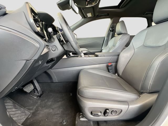 Used 2023 White Lexus 350 Premium Plus image 23