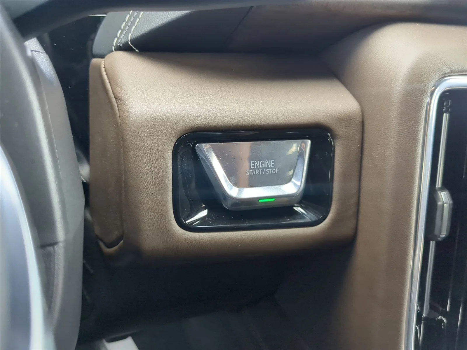 Used 2026 Sterling Metallic GMC Denali Ultimate image 17
