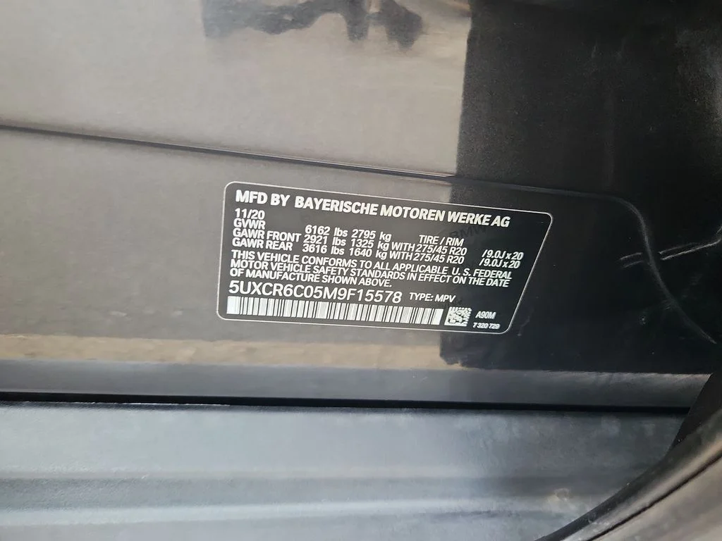 Used 2021 Gray BMW xDrive40i image 20