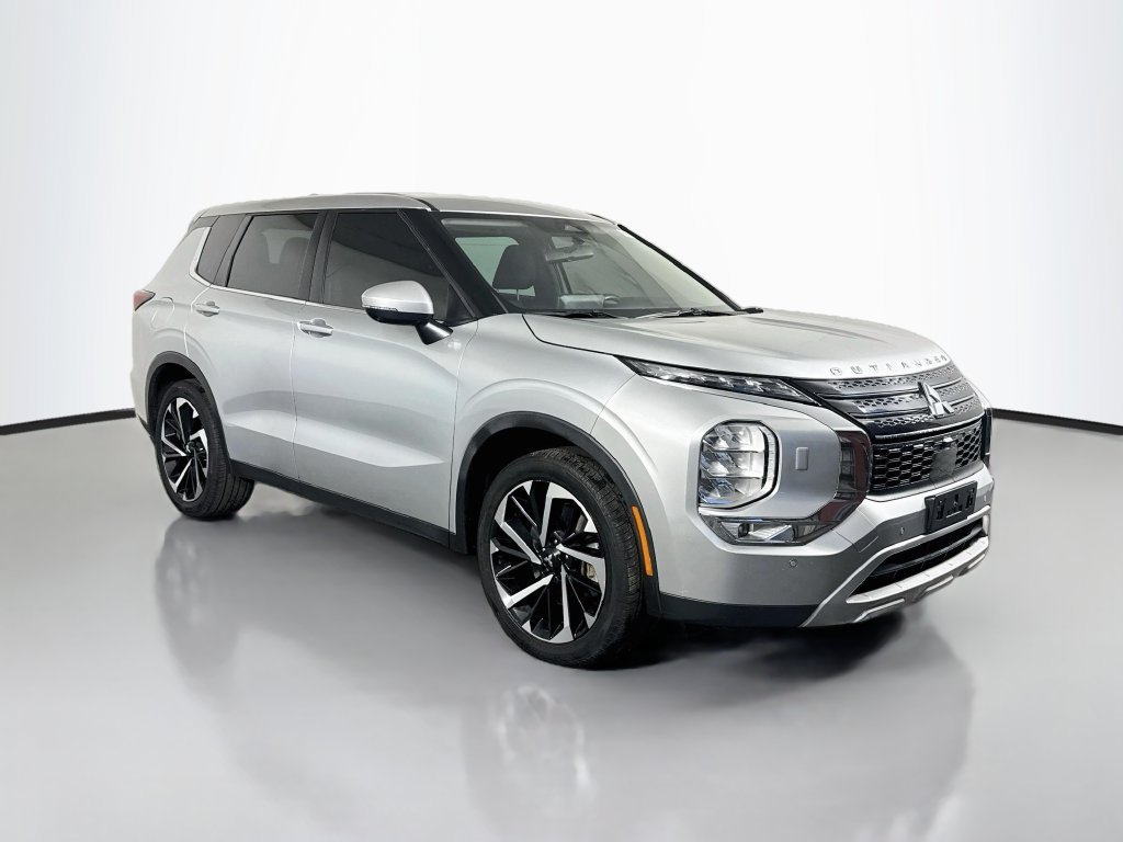 2023 Mitsubishi Outlander
